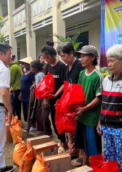 Hoạt động từ thiện 1