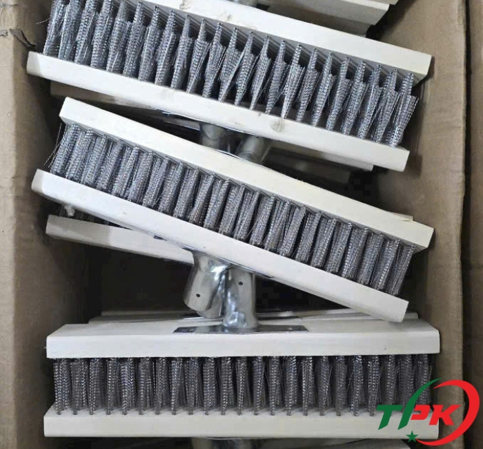 chổi chà sàn lông cứng sợi xoắn thép không rỉ